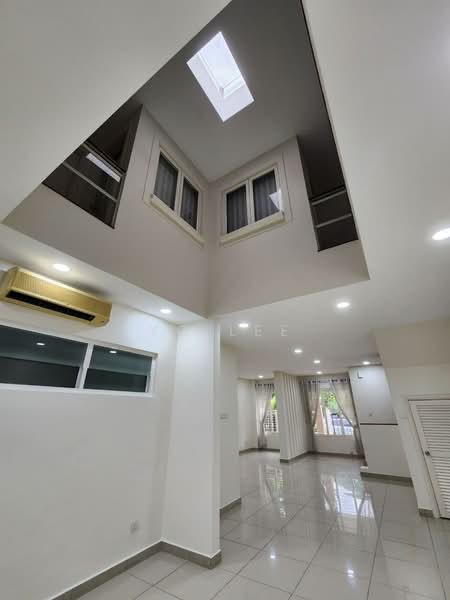 Rumah Teres 2 Tingkat untuk Dijual di Bukit Jelutong (Shah Alam) - YC Lee - Living Room - PropertyGuru.com.my