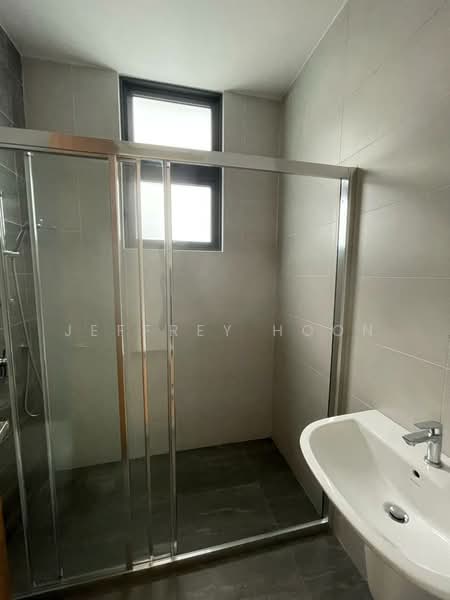 Rumah Teres 3 Tingkat untuk Disewa di BANDAR PUCHONG JAYA (Puchong) - Jeffrey Hoon - Bathroom - PropertyGuru.com.my