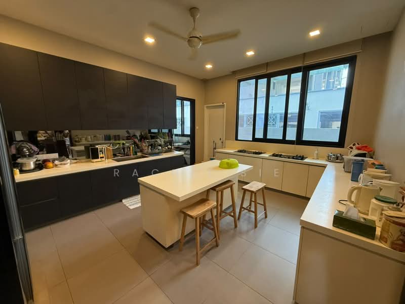 Rumah Banglo untuk Dijual di SS1 (Petaling Jaya) - Rachel Sie - Kitchen - PropertyGuru.com.my