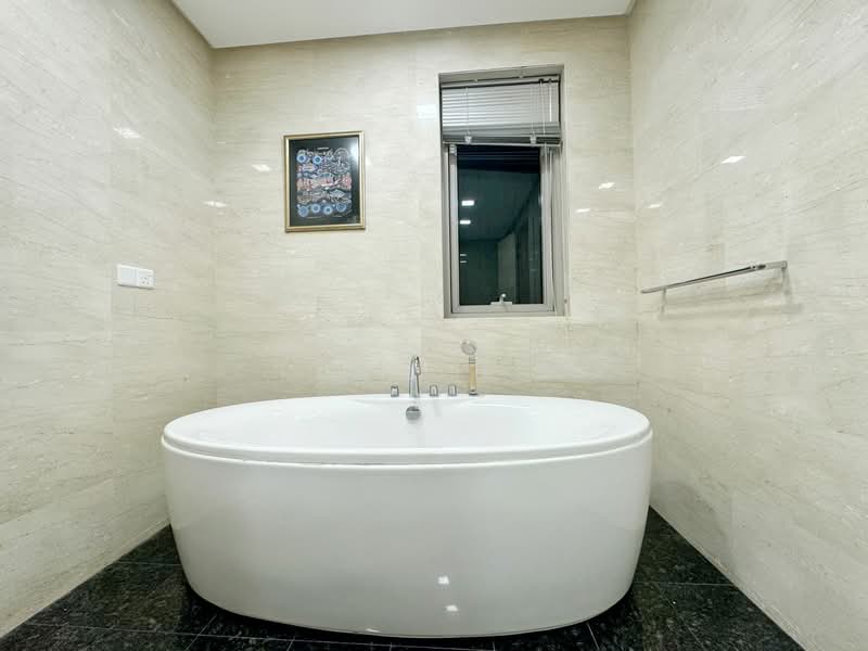 Service Residence for Rent at Pavilion Residences - Leo Chin - Bathroom - PropertyGuru.com.my