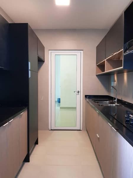 Kondominium untuk Dijual di Setia Pinnacle - Jae Lee - Kitchen - PropertyGuru.com.my