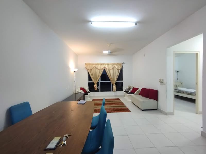 Pangsapuri untuk Disewa di Pangsapuri Seri Mutiara - John Tee - Living Room - PropertyGuru.com.my