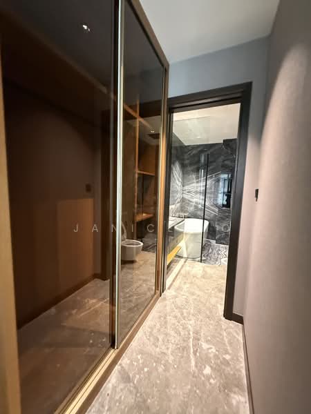 Servis Apartment untuk Disewa di Orion Residence Bukit Bintang - Janice Ho - Bathroom - PropertyGuru.com.my