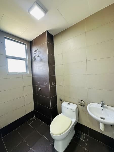 Condominium for Rent at LakeView Residency - Emma . - Bathroom - PropertyGuru.com.my