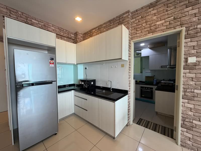 Kondominium untuk Disewa di The Latitude Condominium - Ben Liau - Kitchen - PropertyGuru.com.my