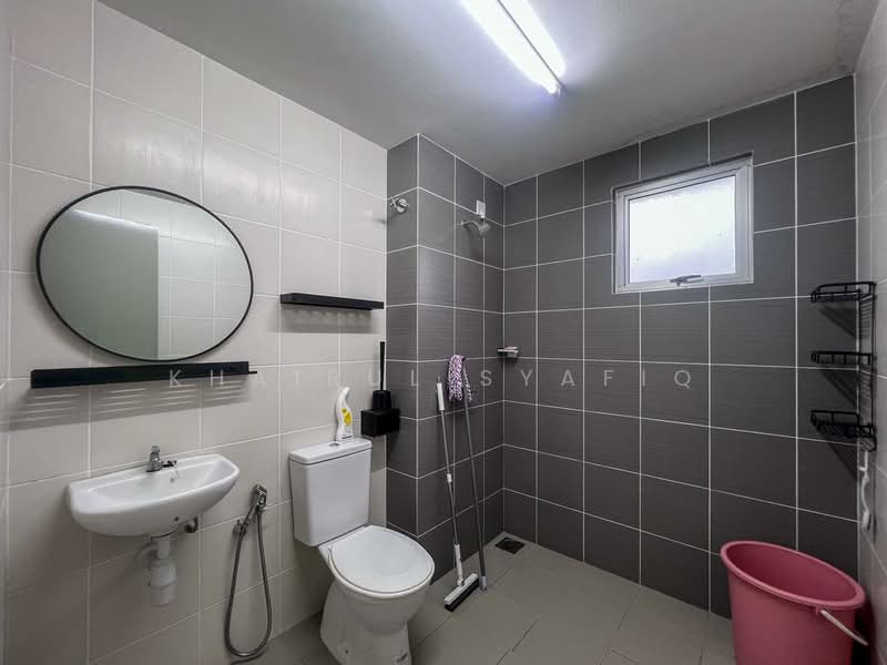 2-storey Terraced House for Rent in Kuala Selangor (Selangor) - Khairul Syafiq - Bathroom - PropertyGuru.com.my