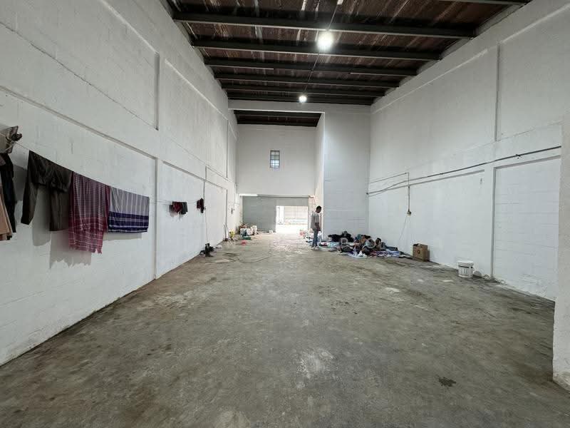 Factory for Sale in Taman Kajang Utama (Kajang) - Lily Tan - Interior - PropertyGuru.com.my