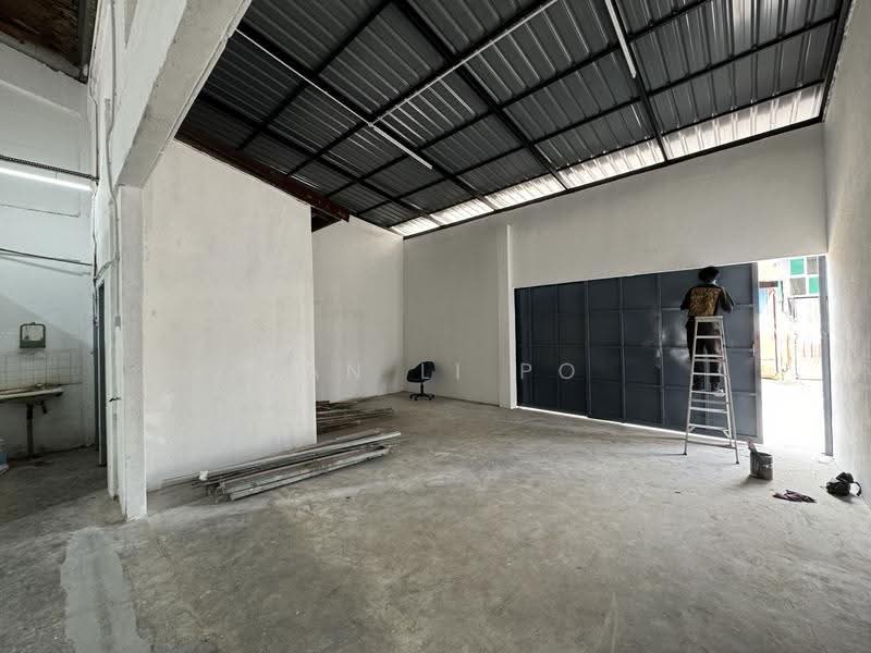 Factory for Sale in Taman Kajang Utama (Kajang) - Lily Tan - Interior - PropertyGuru.com.my