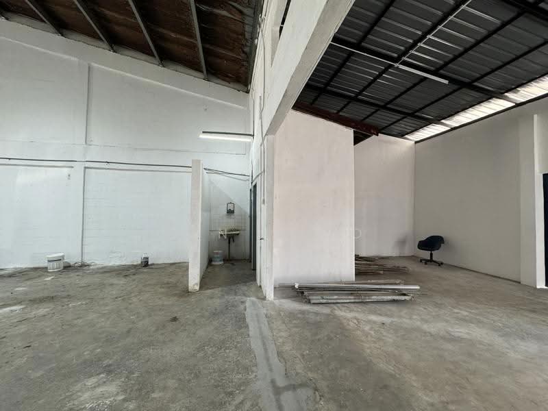 Factory for Sale in Taman Kajang Utama (Kajang) - Lily Tan - Interior - PropertyGuru.com.my