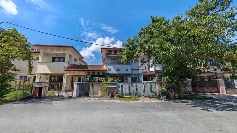 Rumah Teres 2.5 Tingkat untuk Dijual di Taman Garing Jaya (Rawang) - Michael Wong - Exterior - PropertyGuru.com.my