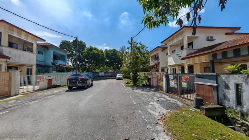 Rumah Teres 2.5 Tingkat untuk Dijual di Taman Garing Jaya (Rawang) - Michael Wong - Exterior - PropertyGuru.com.my