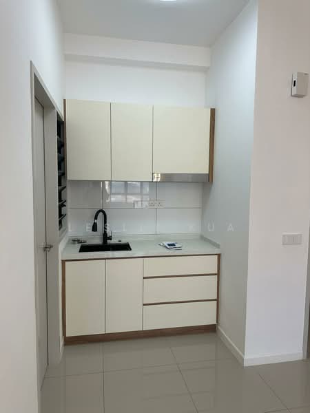 Service Residence for Rent at Savvy @ Riana Dutamas - Leslie Kua - Kitchen - PropertyGuru.com.my