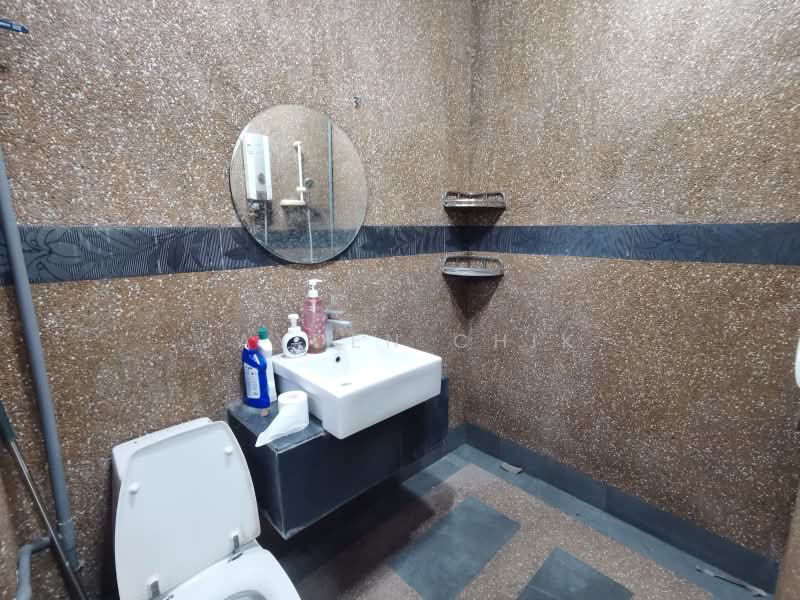2-storey Terraced House for Sale in Sri Petaling (Kuala Lumpur) - Jayden Chik - Bathroom - PropertyGuru.com.my