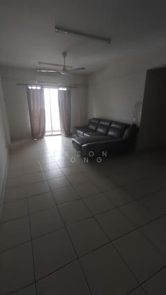 Soho untuk Disewa di Seri Kembangan (Selangor) - Eason Hong - Living Room - PropertyGuru.com.my