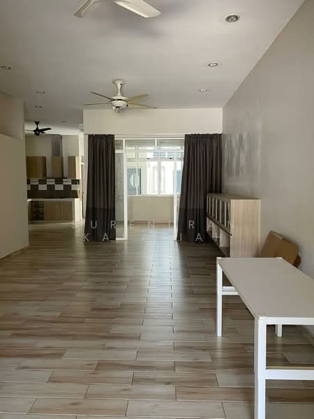 2-storey Terraced House for Sale in Setia Indah 9 (Setia Alam) - Surendran Karapiah - Living Room - PropertyGuru.com.my