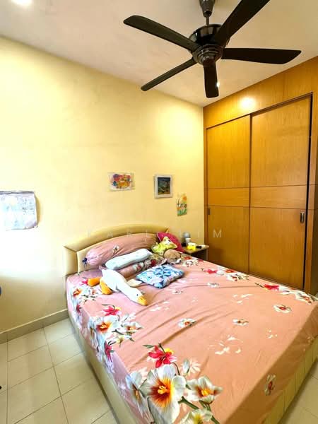 2-storey Terraced House for Sale in Taman Seri Austin (Tebrau) - Karl Lim - Bedroom - PropertyGuru.com.my