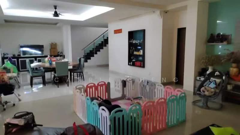 Semi-Detached House for Sale in Taman Saga Emas (Kajang) - Carrie Cheng - Living Room - PropertyGuru.com.my