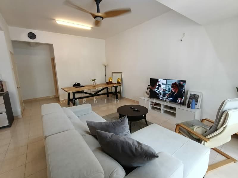 Rumah Teres 2 Tingkat untuk Dijual di Seri Kembangan (Selangor) - Gerald Liew - Living Room - PropertyGuru.com.my