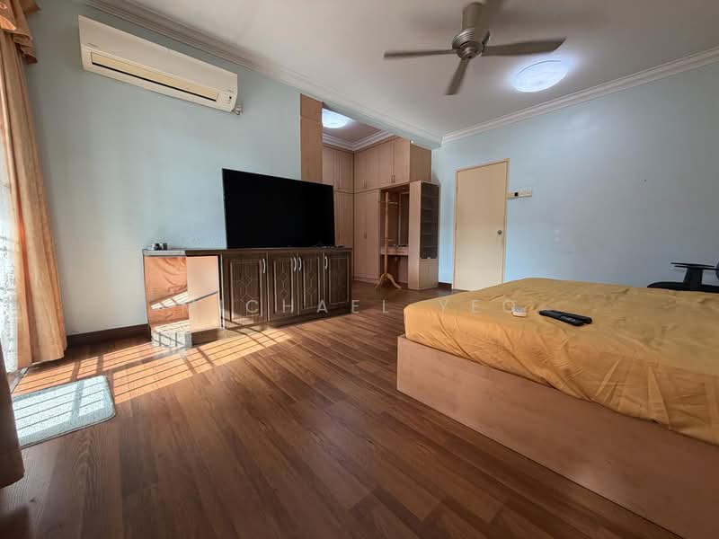 Rumah Teres 2.5 Tingkat untuk Disewa di Taman Sutera (Johor Bahru) - Michael Yeo - PropertyGuru.com.my