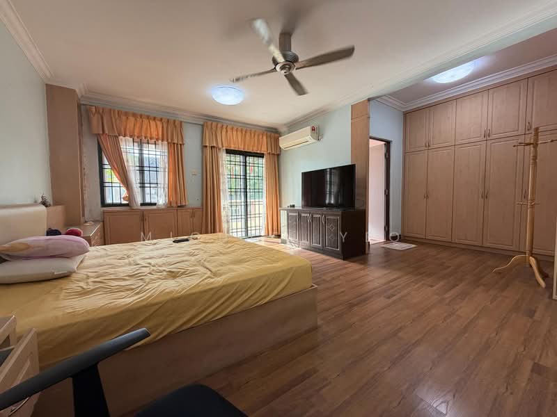 Rumah Teres 2.5 Tingkat untuk Disewa di Taman Sutera (Johor Bahru) - Michael Yeo - PropertyGuru.com.my