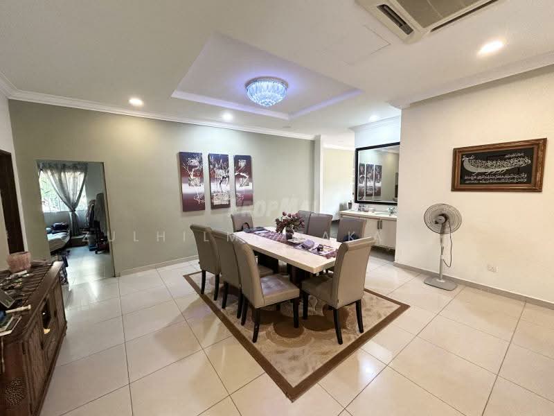 Bungalow for Sale in Dengkil (Selangor) - Zulhilmi Zakaria - Dining Room - PropertyGuru.com.my