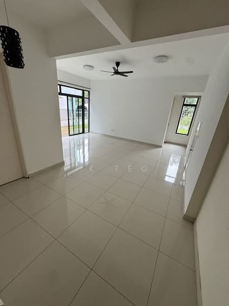 Rumah Berkembar untuk Disewa di Horizon Hills (Iskandar Puteri (Nusajaya)) - PK Teo - Living Room - PropertyGuru.com.my