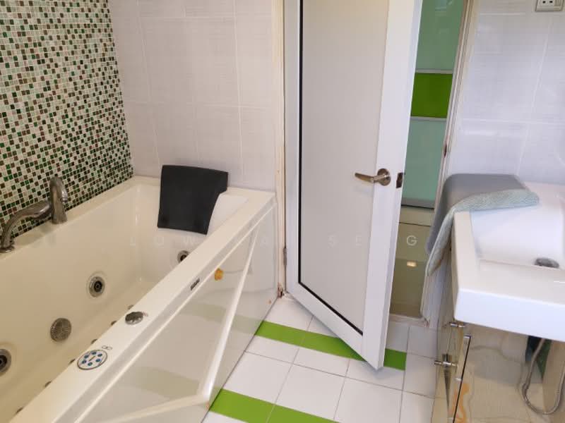 Condominium for Rent at Fraser Towers - Low Kai Seng - Bathroom - PropertyGuru.com.my