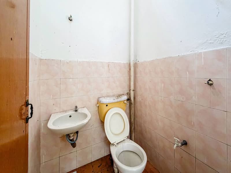 1-storey Terraced House for Sale in Taman Dato' Hormat (Telok Panglima Garang) - Fauzan bin Sahrom - PropertyGuru.com.my