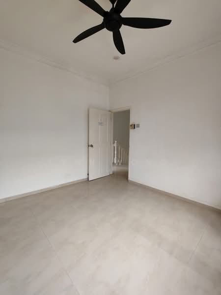 Semi-Detached House for Rent in Taman Molek (Johor Bahru) - Lynn Wong - PropertyGuru.com.my