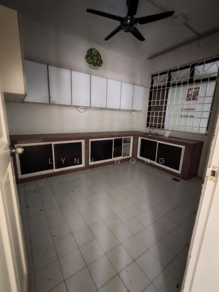 Semi-Detached House for Rent in Taman Molek (Johor Bahru) - Lynn Wong - PropertyGuru.com.my