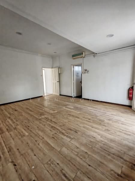 Semi-Detached House for Rent in Taman Molek (Johor Bahru) - Lynn Wong - PropertyGuru.com.my