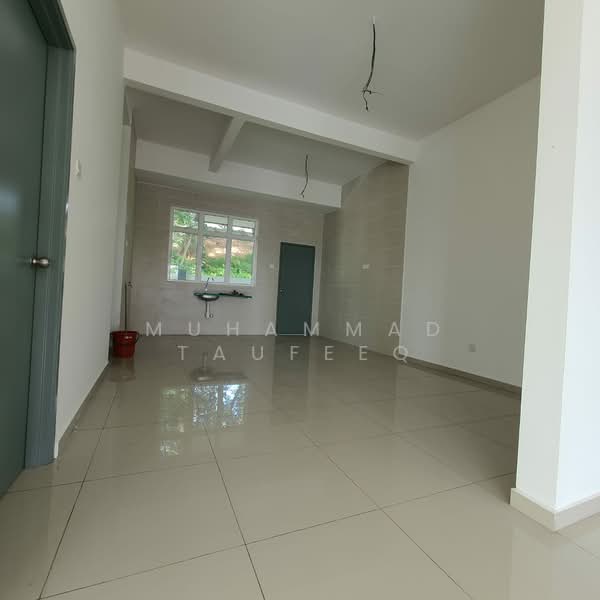 Semi-Detached House for Rent in Taman Cenderawasih (Rasah) - Muhammad Taufeeq - Interior - PropertyGuru.com.my