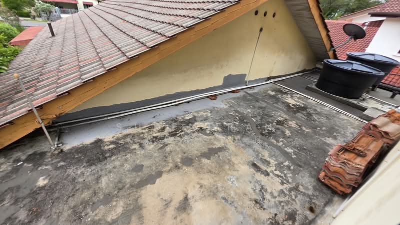 Rumah Banglo untuk Dijual di Seksyen 11 (Petaling Jaya) - Surendran Karapiah - Roof - PropertyGuru.com.my