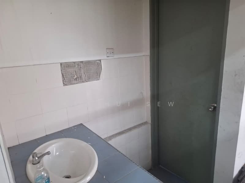 Shop for Sale in Pusat Bandar Rawang (Rawang) - Yee Hui Sew - PropertyGuru.com.my