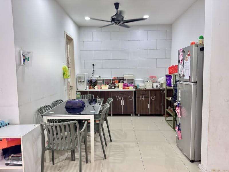 Rumah Teres untuk Dijual di Tamansari (Rawang) - LEON WONG - PropertyGuru.com.my