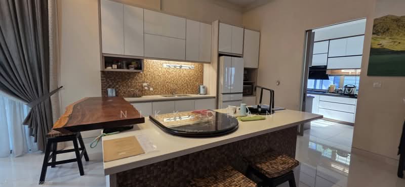 Semi-Detached House for Sale in Temasya Glenmarie (Glenmarie) - Nikk Chan - Kitchen - PropertyGuru.com.my