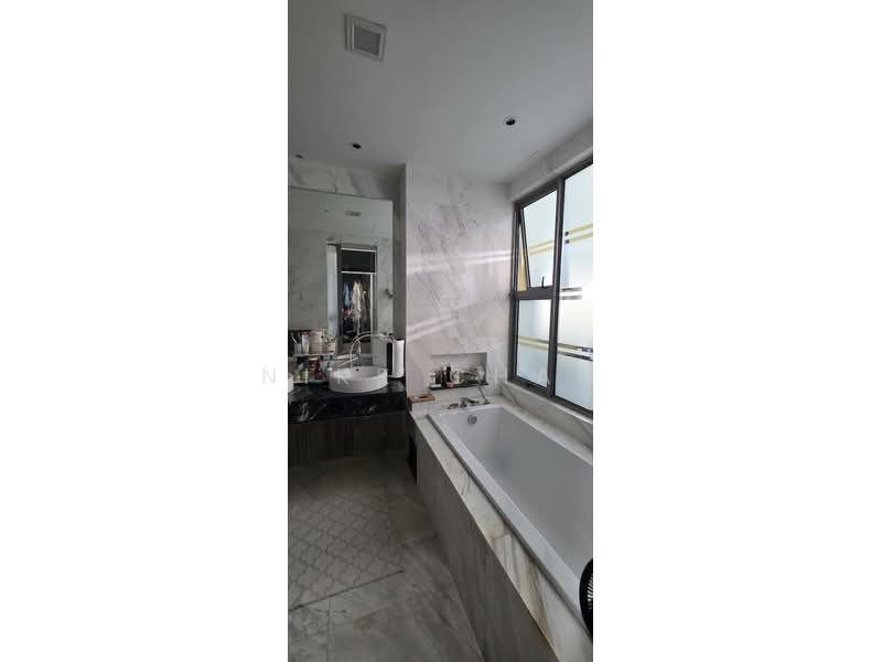 Semi-Detached House for Sale in Temasya Glenmarie (Glenmarie) - Nikk Chan - Bathroom - PropertyGuru.com.my
