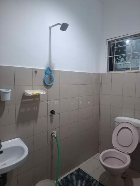 1-storey Terraced House for Rent in Stakan (Kuching) - KC Jee - PropertyGuru.com.my