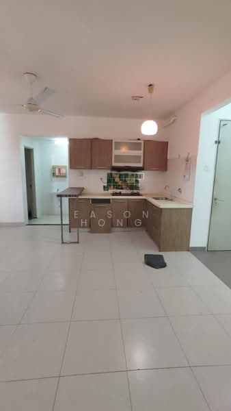 Servis Apartment untuk Disewa di Domain 2 @ NeoCyber - Eason Hong - Kitchen - PropertyGuru.com.my
