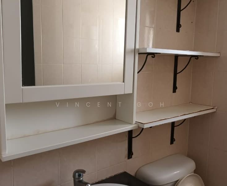 Service Residence for Sale at Dorchester - Vincent Goh - Bathroom - PropertyGuru.com.my