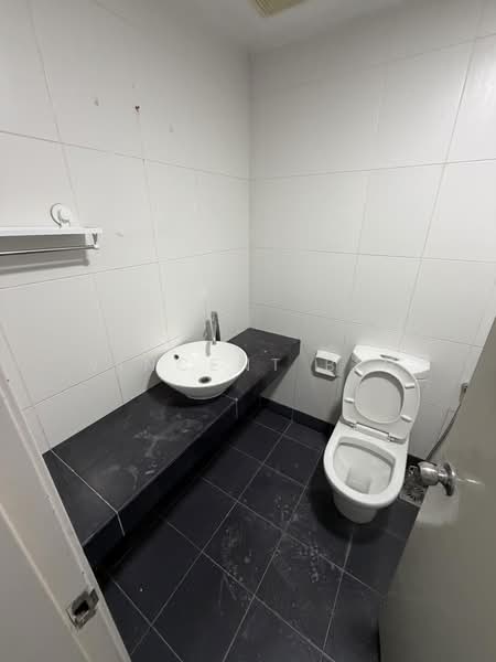 Kondominium untuk Dijual di Ixora Residence - Vincent Beh - PropertyGuru.com.my