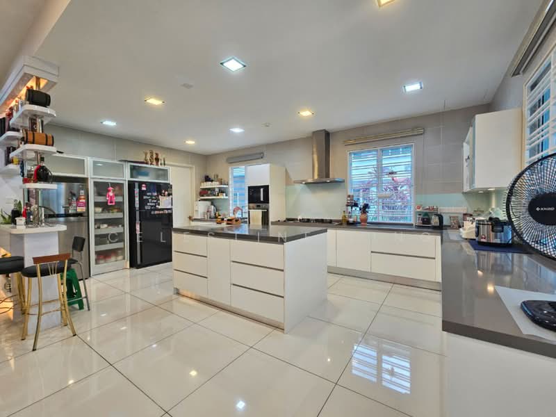 Semi-Detached House for Sale in Taman Villa Perdana (Kajang) - Celestine Ting - Kitchen - PropertyGuru.com.my