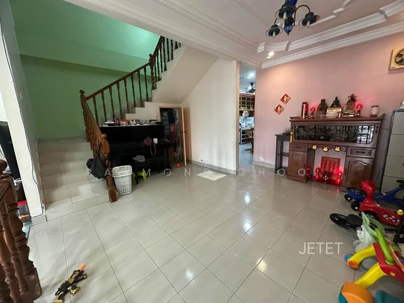 Rumah Teres 2 Tingkat untuk Dijual di Taman Klang Jaya (Klang) - Raymond Choo - Living Room - PropertyGuru.com.my