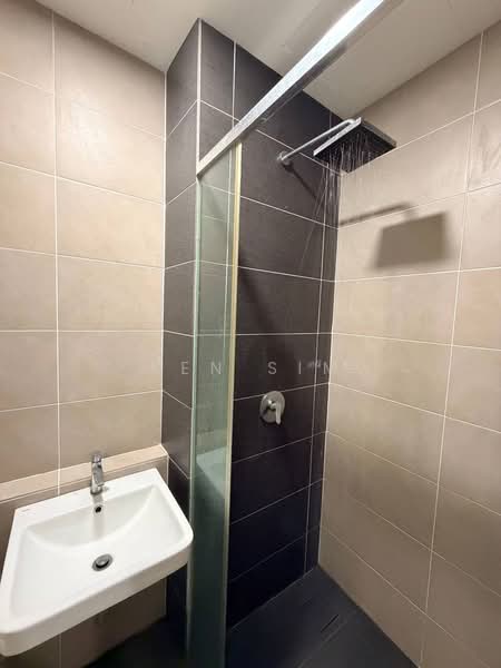 Service Residence for Rent at D'Pristine - Ken Sim - Bathroom - PropertyGuru.com.my