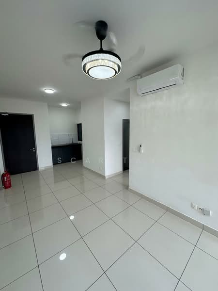 Servis Apartment untuk Disewa di Traders Garden @ Cheras Selatan - Oscar Tang - Living Room - PropertyGuru.com.my