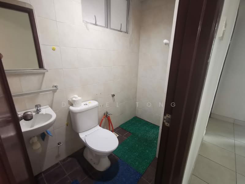 Servis Apartment untuk Dijual di E-Tiara - Daniel Tong - Bathroom - PropertyGuru.com.my
