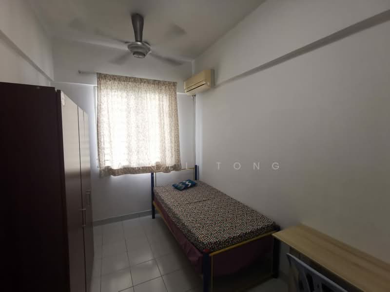 Servis Apartment untuk Dijual di E-Tiara - Daniel Tong - Bedroom - PropertyGuru.com.my