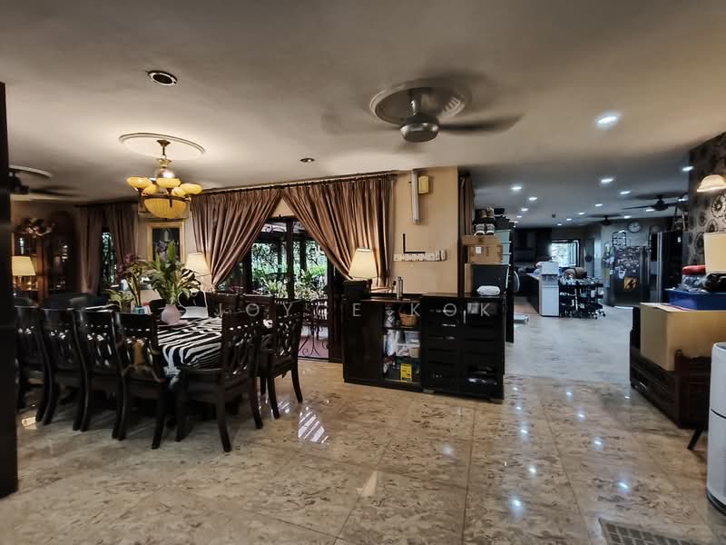 2-storey Terraced House for Sale in Usj 11 (Subang Jaya) - Joyce Kok - Dining Room - PropertyGuru.com.my