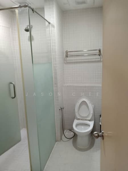 Condominium for Rent at 10 Semantan Suites - Jason Chee - Bathroom - PropertyGuru.com.my