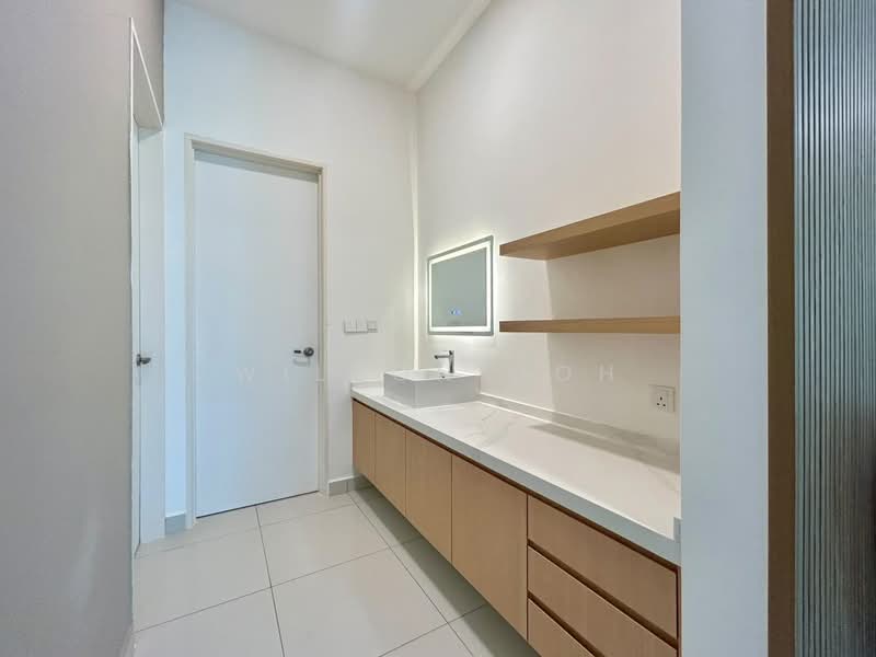Condominium for Rent at Ferringhi Residence 2 - Wilson Goh - Bathroom - PropertyGuru.com.my